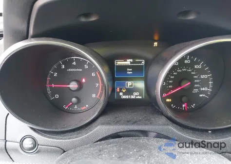 2018 Subaru Legacy 2.5I z USA, uszkodzony, nr VIN 4S3BNAB68J3035239